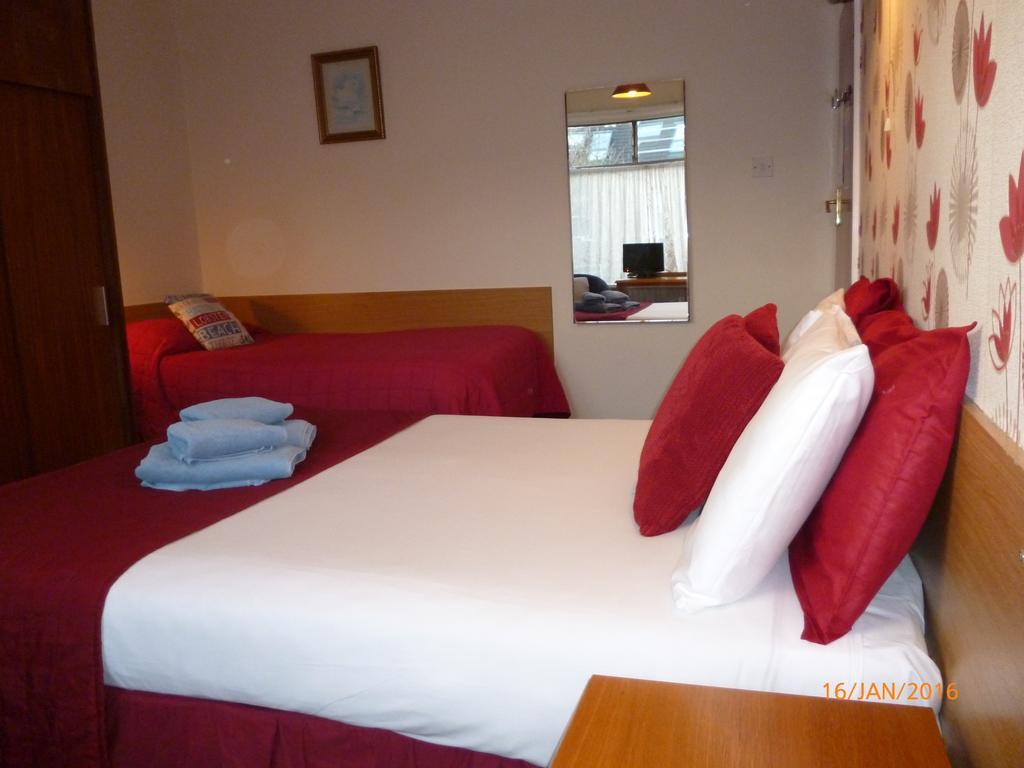 Grange Lodge Hotel - B&B Londýn Pokoj fotografie