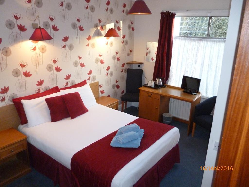 Grange Lodge Hotel - B&B Londýn Pokoj fotografie